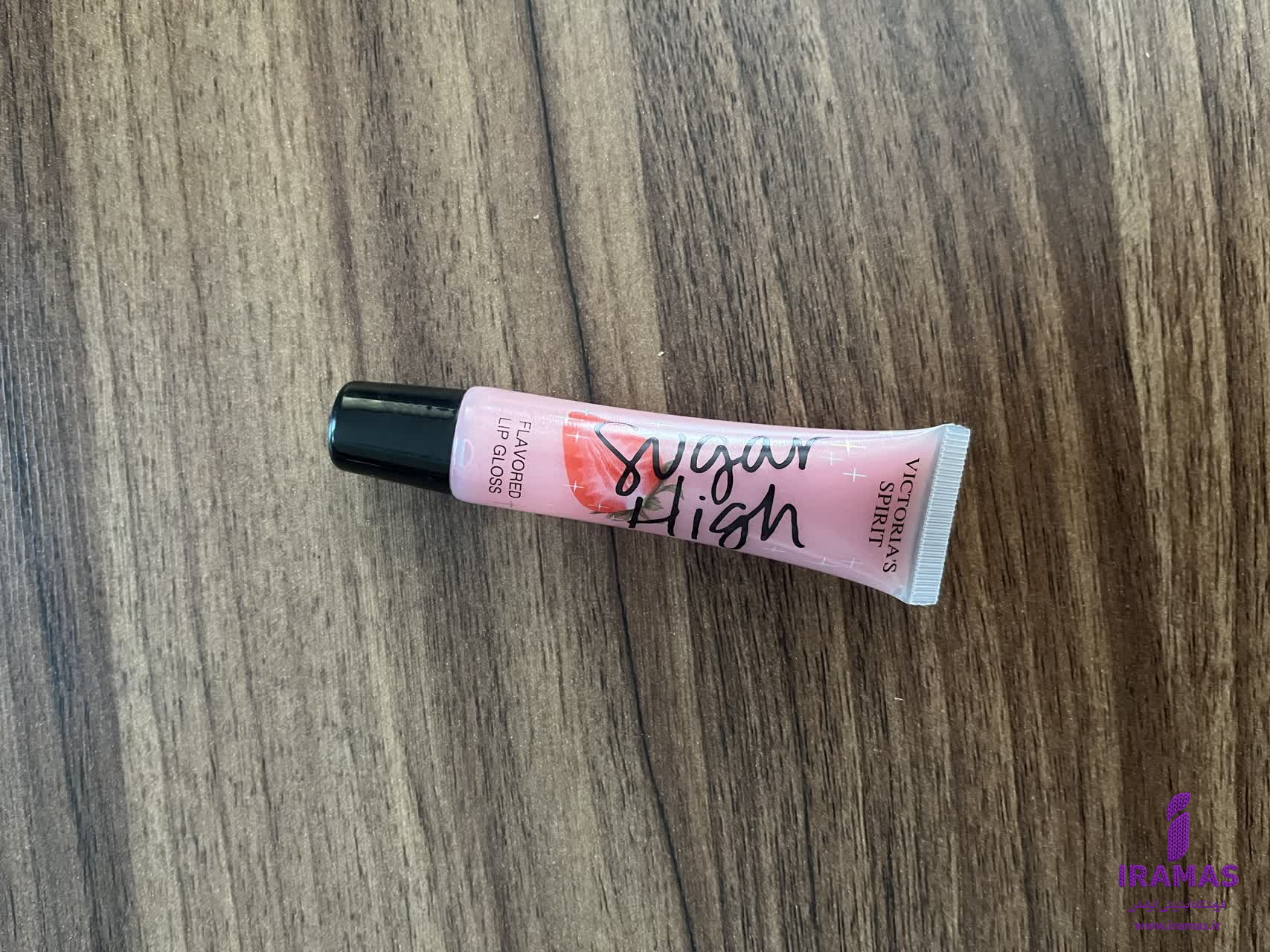 لیپ گلاس میوه ای ویکتوریا اسپریت توت فرنگی - ایراماس