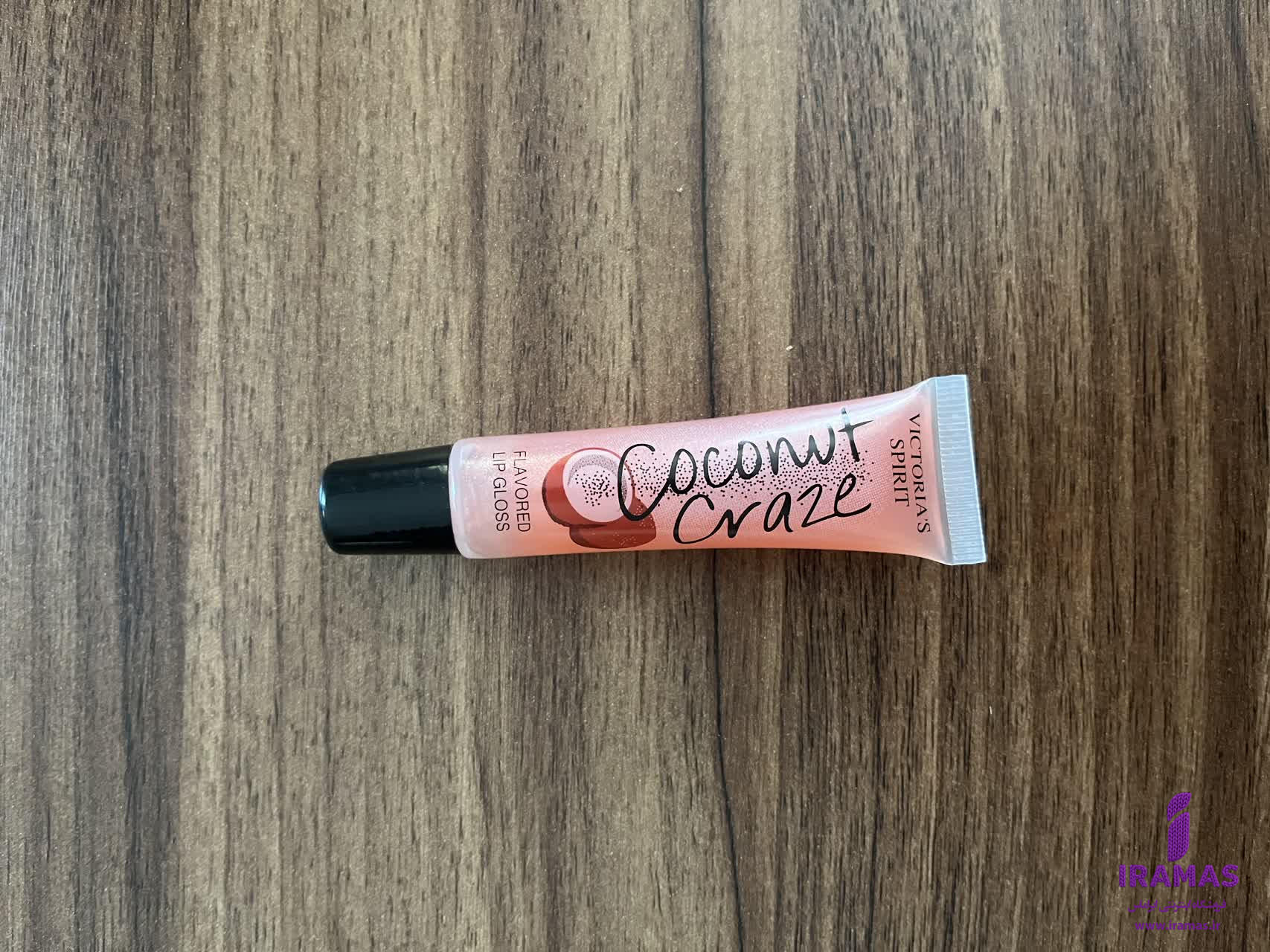 لیپ گلاس میوه ای ویکتوریا اسپریت نارگیل - ایراماس
