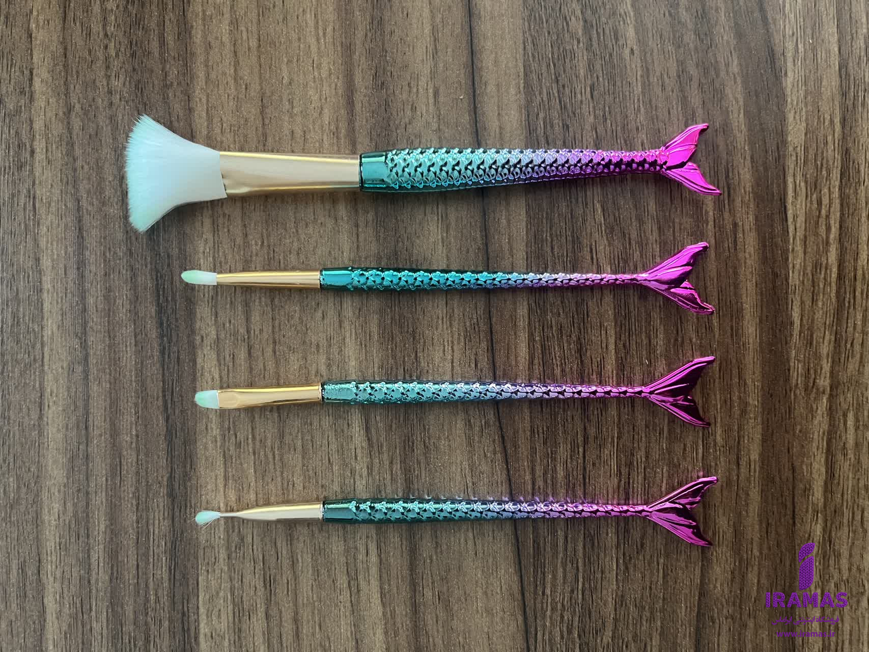 ست براش آرایشی 4 تکه مدل دم ماهی رنگ سبز و بنفش - ایراماس