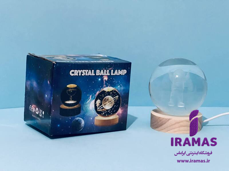 چراغ خواب مدل گوی کریستالی طرح فضانورد - ایراماس