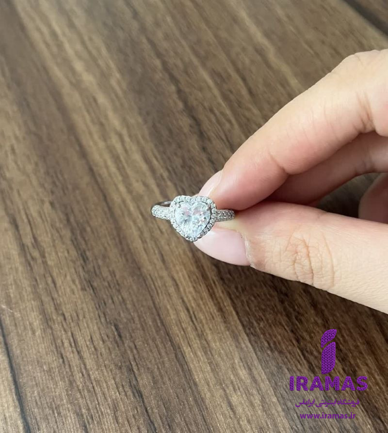 انگشتر دخترانه قلبی نگین نقره ای - ایراماس
