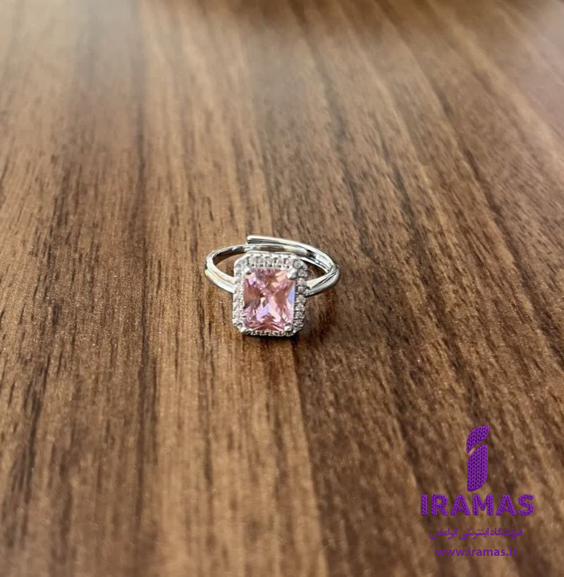 انگشتر دخترانه مربعی نگین صورتی - ایراماس