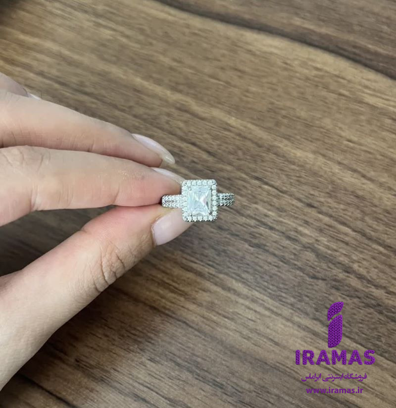 انگشتر دخترانه نگین مربعی - ایراماس