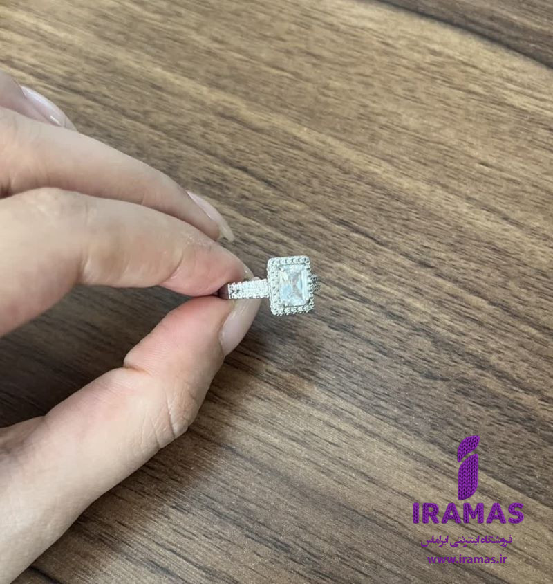 انگشتر دخترانه نگین مربعی - ایراماس