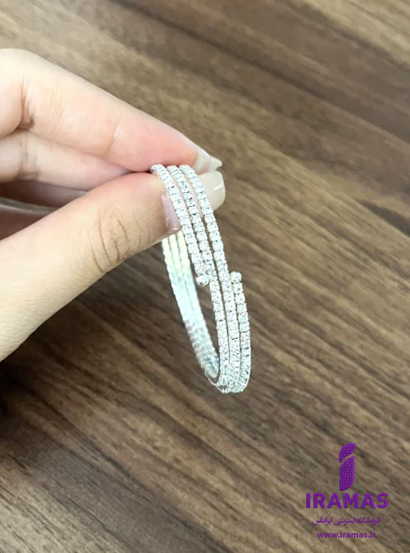 دستبند سه دور پیچ نگین دار - ایراماس