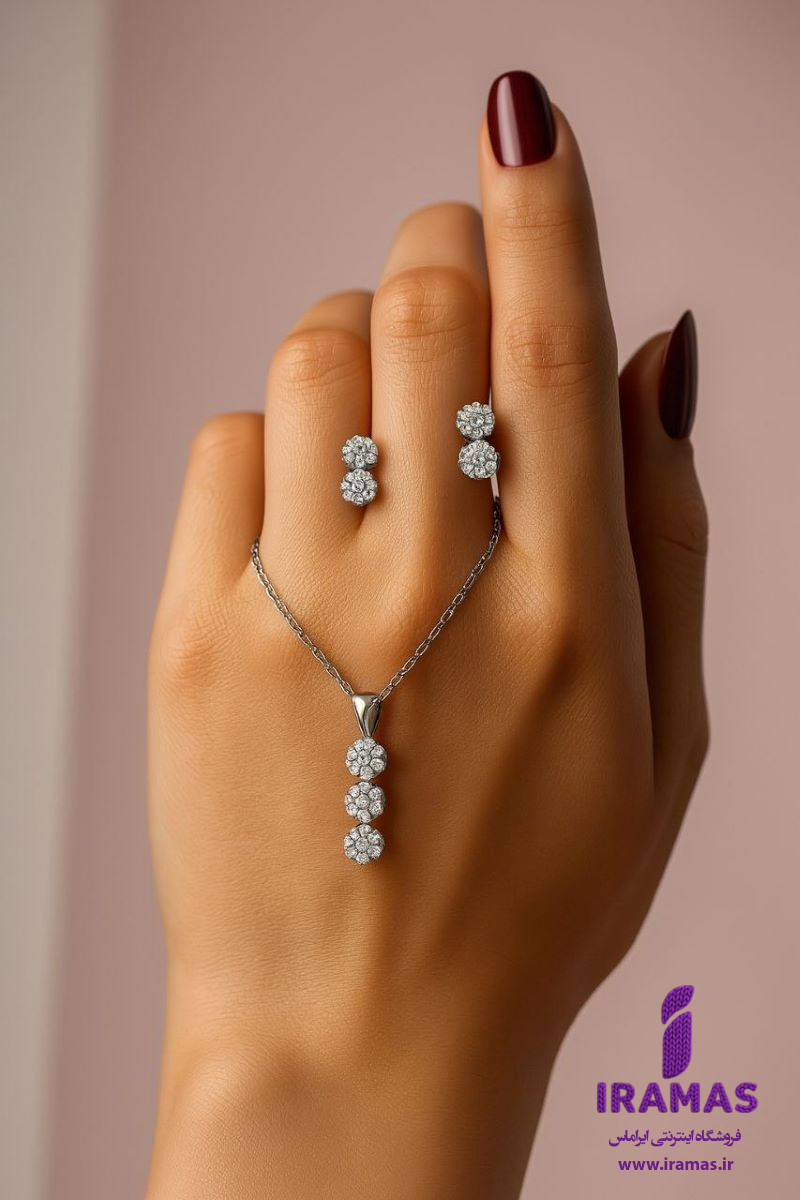 نیم ست طلا طرح فلاور - ایراماس